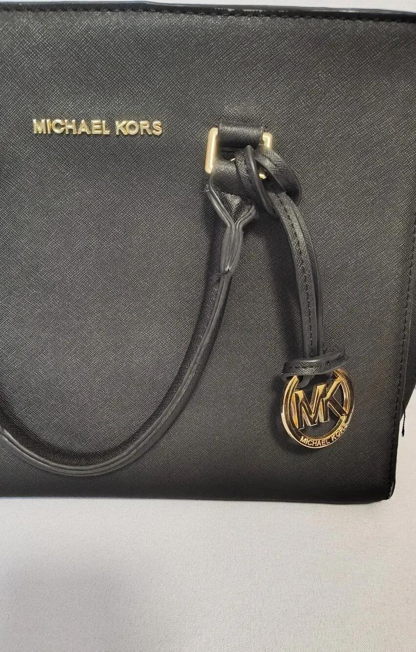 Michael Kors Leather Top-zip Handbag Gold-tone Hardware Classy Trendy
